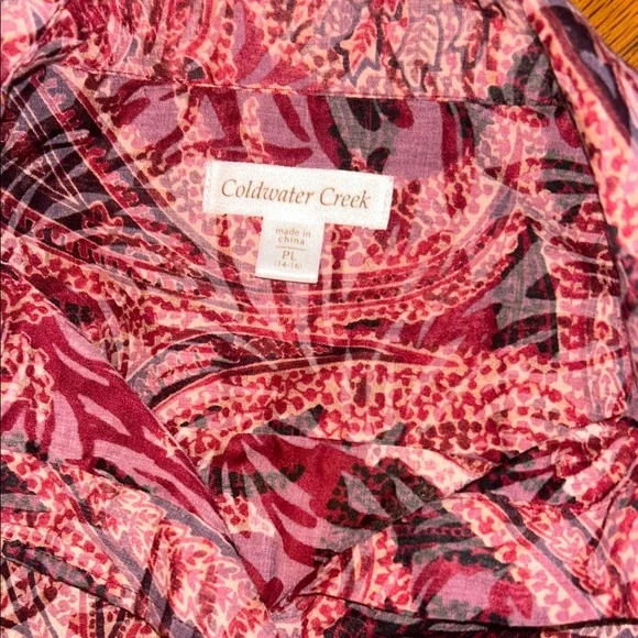 Floral Patterned Petite Coldwater Button Up - Picture 4 of 4